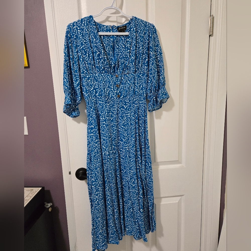 Collectif Bright And Beautiful Blue Floral Women's Dress